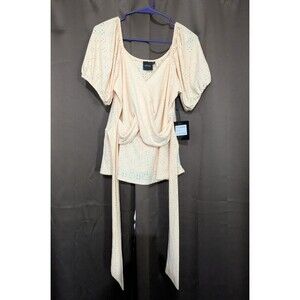 Women’s Blouse Soft Yellow XL NWT Office Party Cocktail